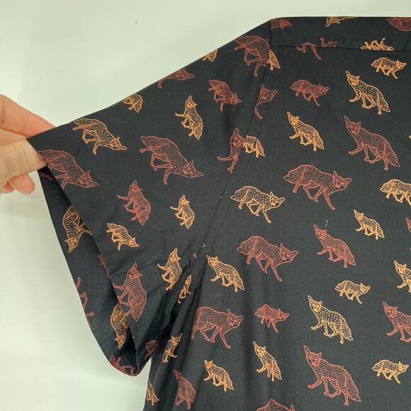 Bridge & Burn Sustainable Series Greer Dreamers Print Shirt Women's Size S Black - Picture 6 of 11